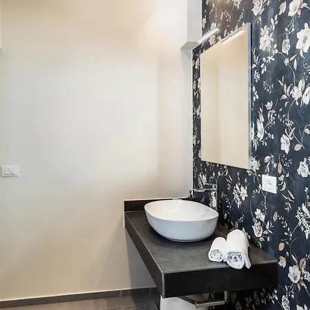 Palazzo Giangreco Luxury Apartment Avola