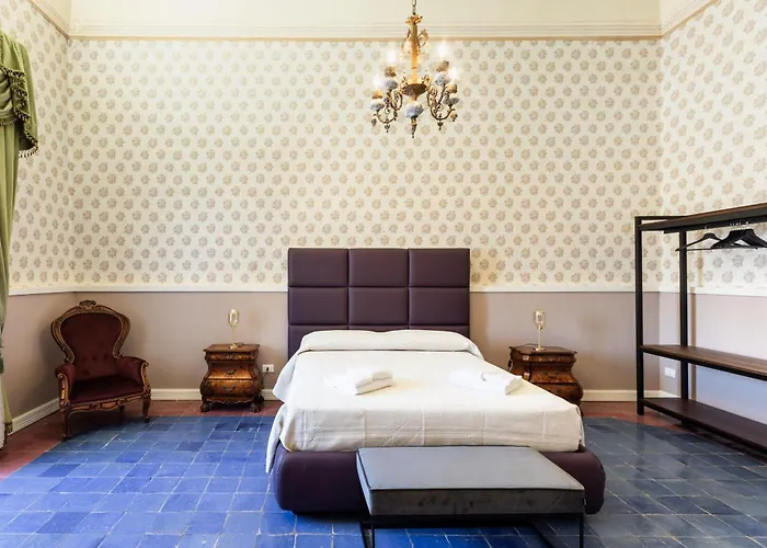 Palazzo Giangreco Luxury 4* アヴォラ