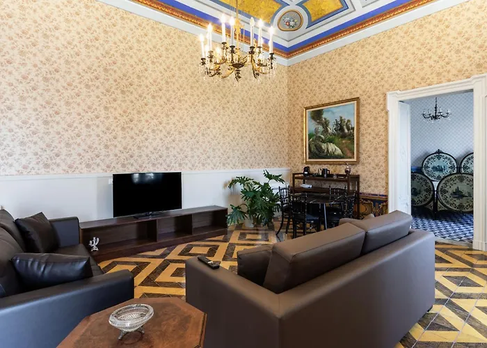 ベッド・アンド・ブレックファスト Palazzo Giangreco Luxury アヴォラ